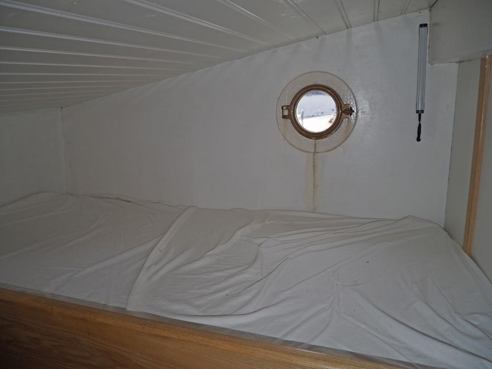 Fore ship, Accommodation